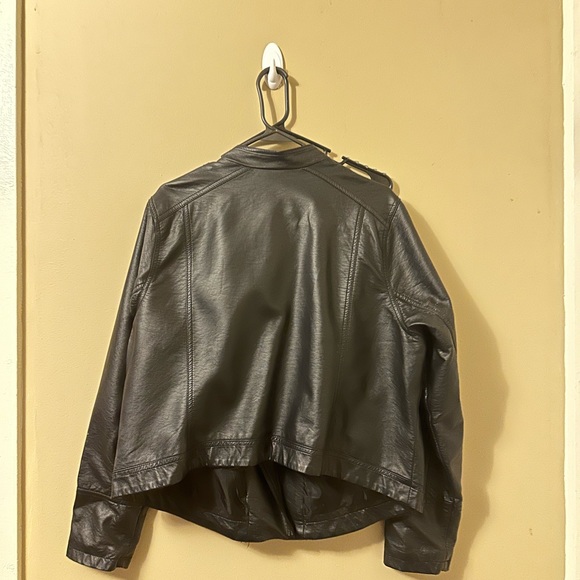 Black Moto Jacket - Picture 2 of 2